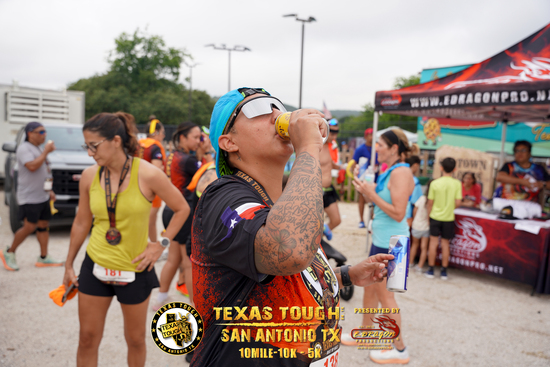 View Race Photos in new tab