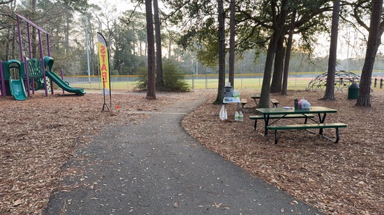 View Monique in new tab