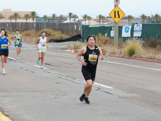 View Race photos in new tab