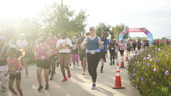 View Race photos in new tab