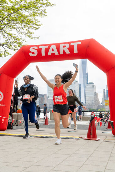 View FINISH LINE in new tab