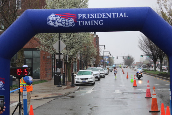 View Finish Line in new tab