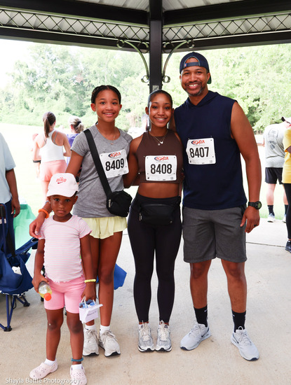 View Race Day Photos in new tab