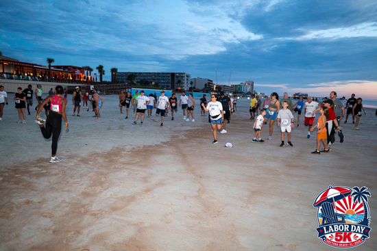 View Candid, Posed, Awards, Kids Race in new tab