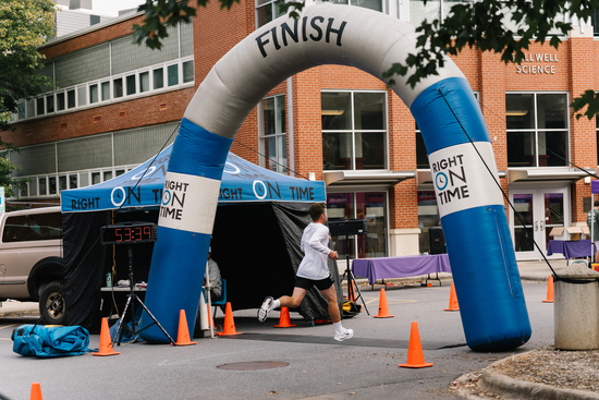 View Finish Line - MHD5k 2026 in new tab
