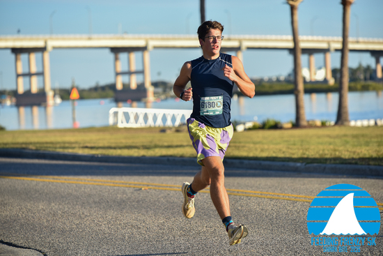 View Feeding Frenzy 5K - Runners on Course in new tab