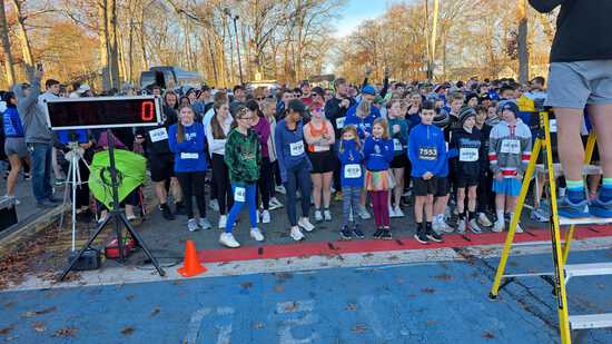 View Finish line in new tab