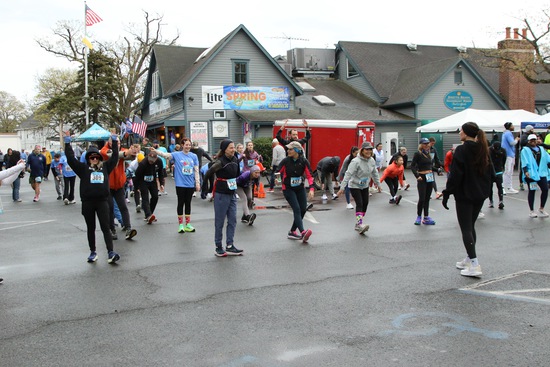 View PRE/POST RACE PHOTOS in new tab