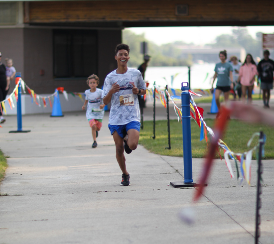 View Finish Line in new tab