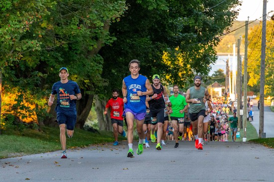 View Promotional Photos by Scott Mason Photography in new tab