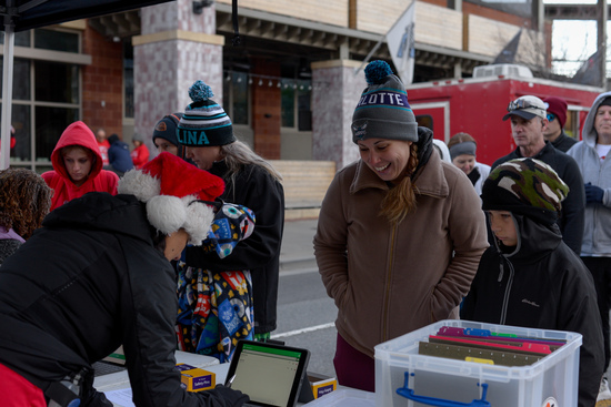 View 2024 Santa Run 8K/5K & Snowman Dash in new tab