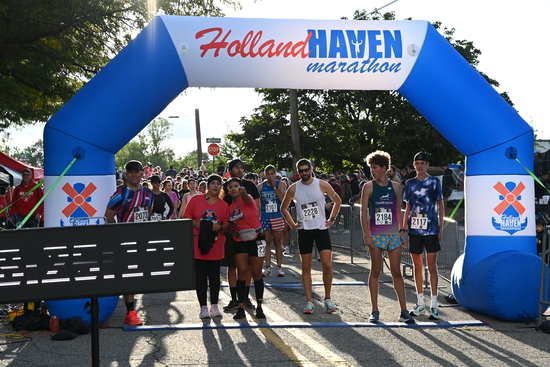 View 8K Race in new tab