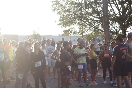 View 8K Race in new tab