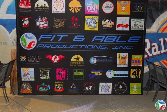 View Photo Wall in new tab