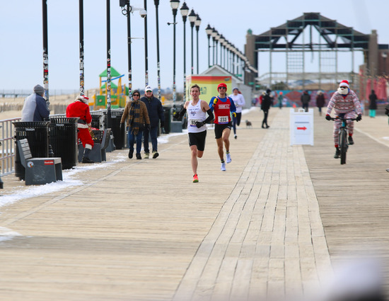 View Finish Line in new tab