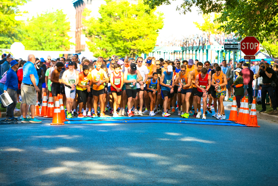 View Kentlands/Lakelands 2025 5K Run/Walk - Race Photos in new tab