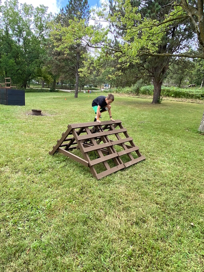 View 2025 Arrowhead Obstacle Trail Run - 5k Open Wave Storm the Fort in new tab