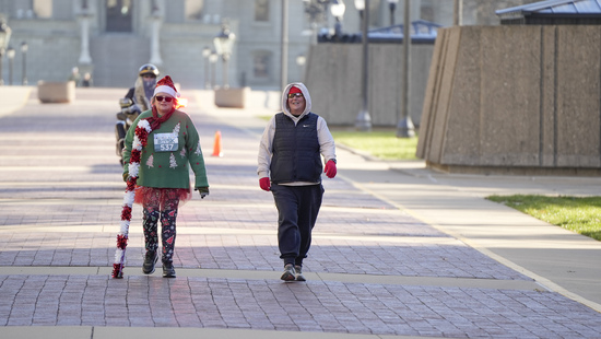 View Course photos in new tab