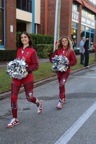 View Ceremony & Post Race in new tab