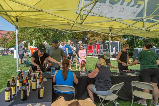 View Promotional Photos by Scott Mason Photography in new tab