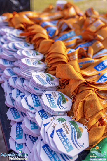 View Candid, Posed, Awards in new tab