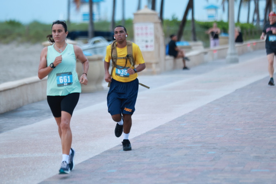 View general race photos in new tab