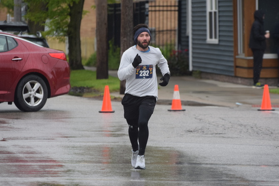 View Race Day Photos in new tab