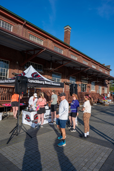 View Andrew Wilds Pre Race and Start in new tab