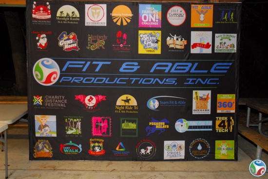 View Photo Wall in new tab