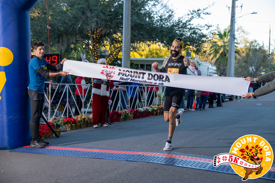 View Mt Dora 5K - FINISH in new tab