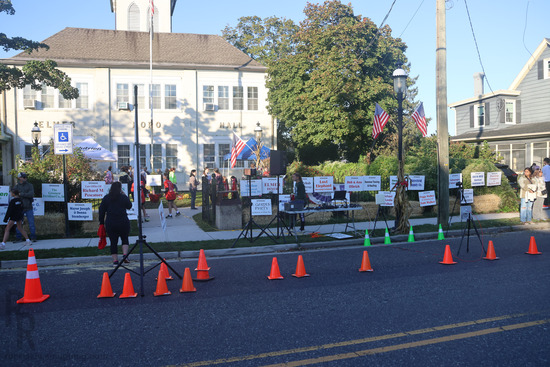 View Finish Line in new tab