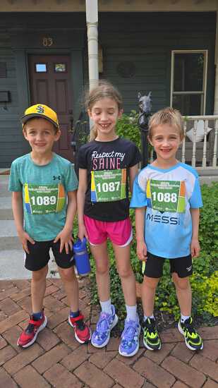 View Race day photos in new tab