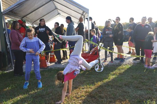 View Registration and Start Line in new tab