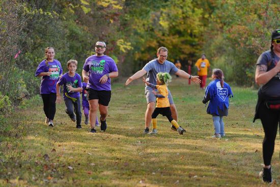 View Mile 3 Scare Zone and 1-Mile Course Halfway Point in new tab