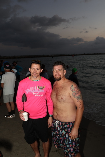 View Candids-Pre-race in new tab