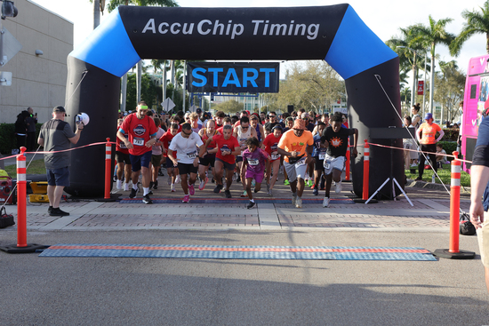 View Runner Photos in new tab