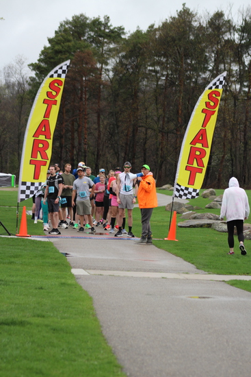 View Start/Finish Line Photos in new tab