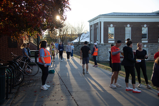 View Race Photos in new tab