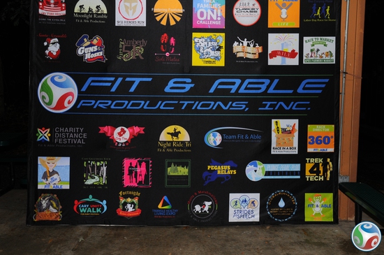 View Photo Wall in new tab