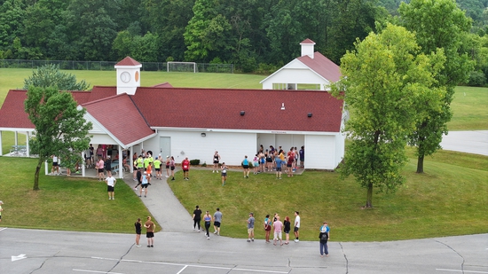 View 2025 Race Photos in new tab