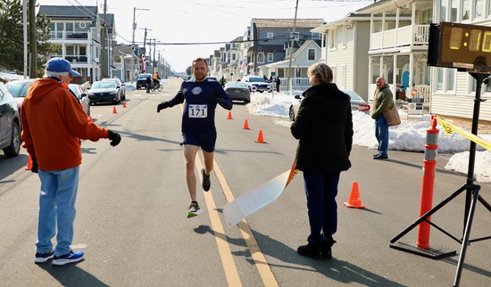 View Finish Line in new tab