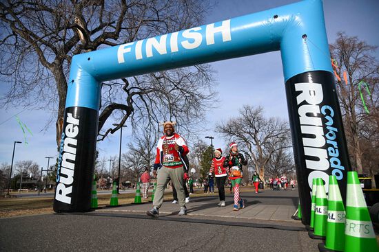 View Finish Line in new tab