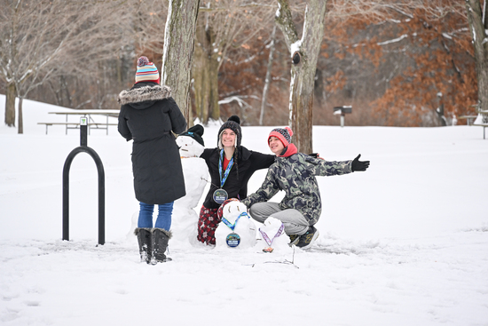 View Candids in new tab