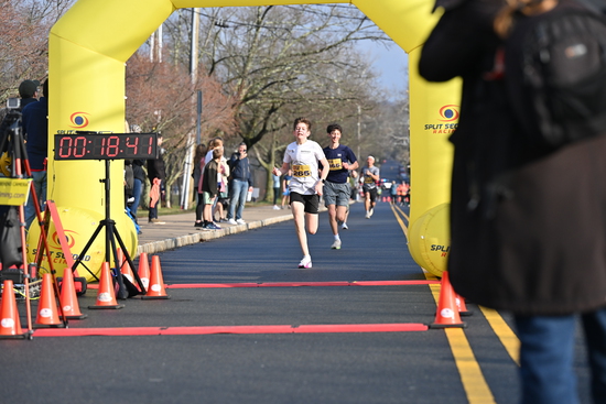 View Finish Line in new tab