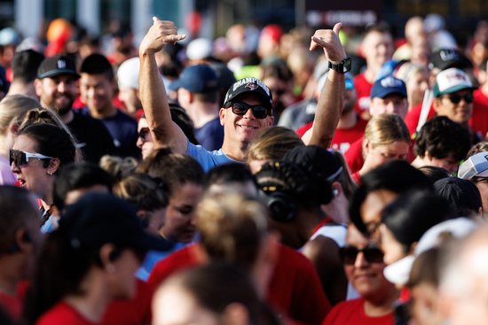 View Race Day Photos! in new tab