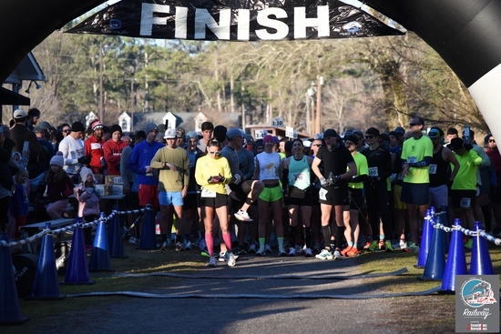 View 50k, Marathon, Half, 10k, 5k, & 1 Miler Start in new tab