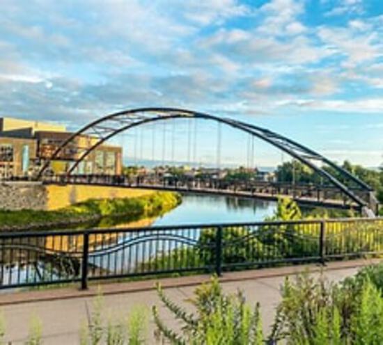 View photos in new tab