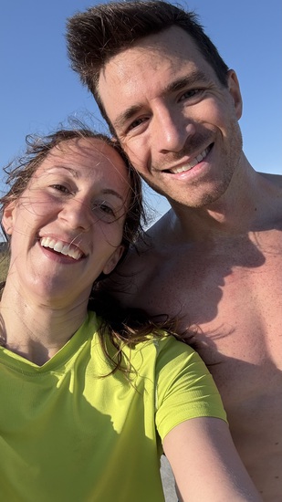 View photos in new tab