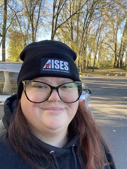 View photos in new tab