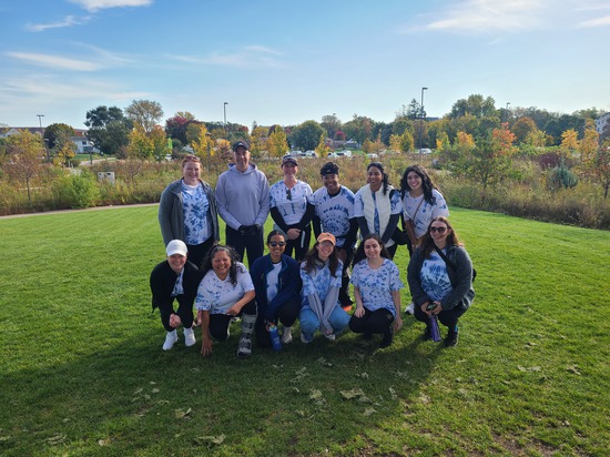 View photos in new tab